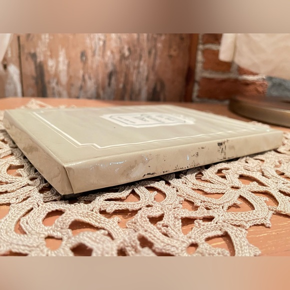 SOLD! 3 PAIR Vintage Les Bas Christian Dior Stockings Desoie Sleek Ivory Sz 10.5 - Picture 5 of 12